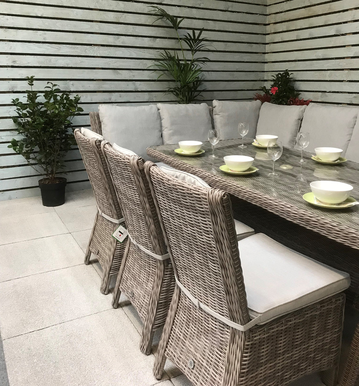 Signature Weave Alexandra Large Corner Dining Table Set with Sofa and 3 Chairs