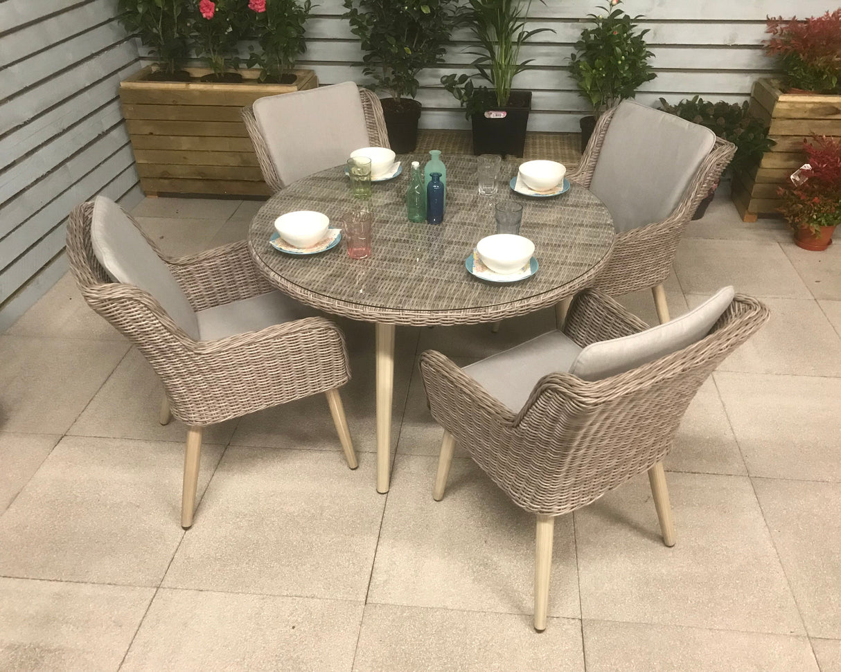 Signature Weave Danielle 4-Seat Dining Table Set with 4 Chairs and Round Glass Top Table
