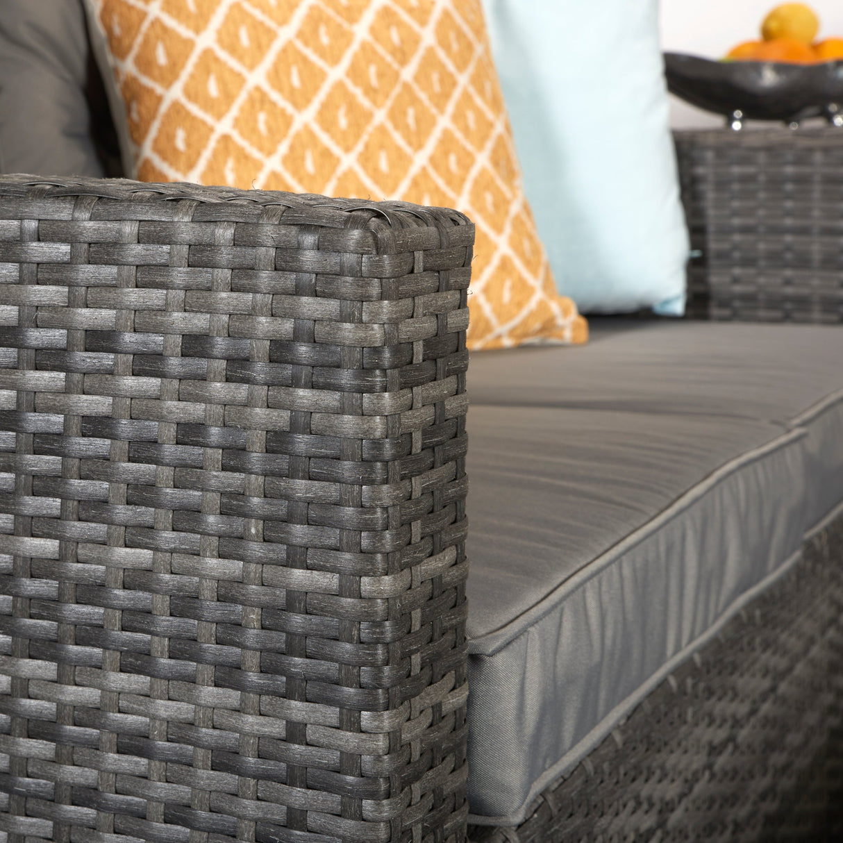 Signature Weave Holly 6-Seat Sofa Set with 2 Storage Tables - Grey