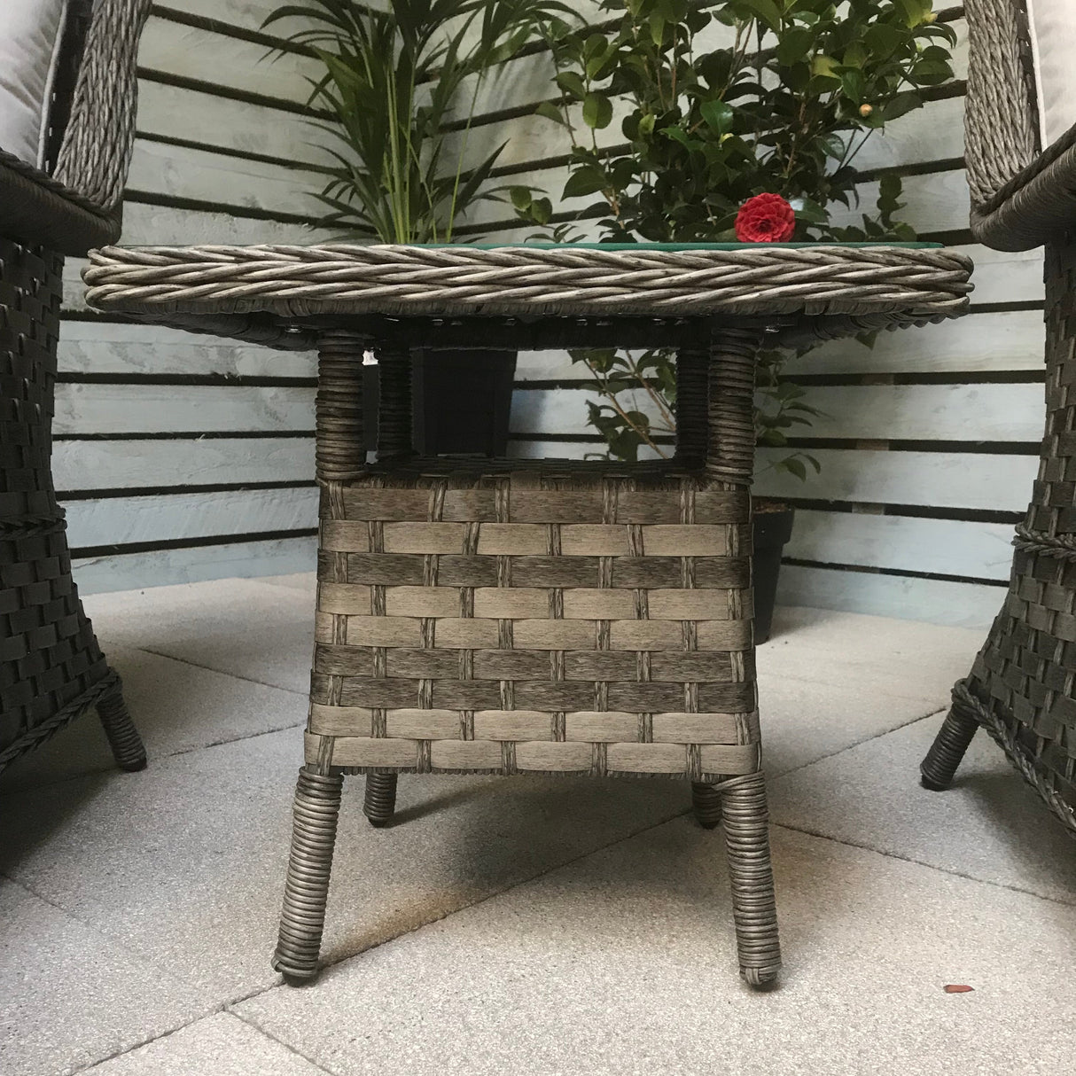Signature Weave Mia Lounge Chair Set with Glass Top Side Table