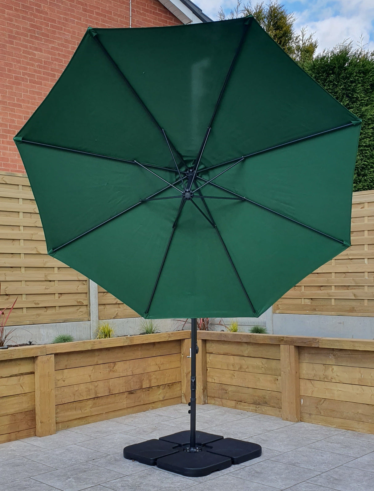 Signature Weave 3m Banana Parasol - Green