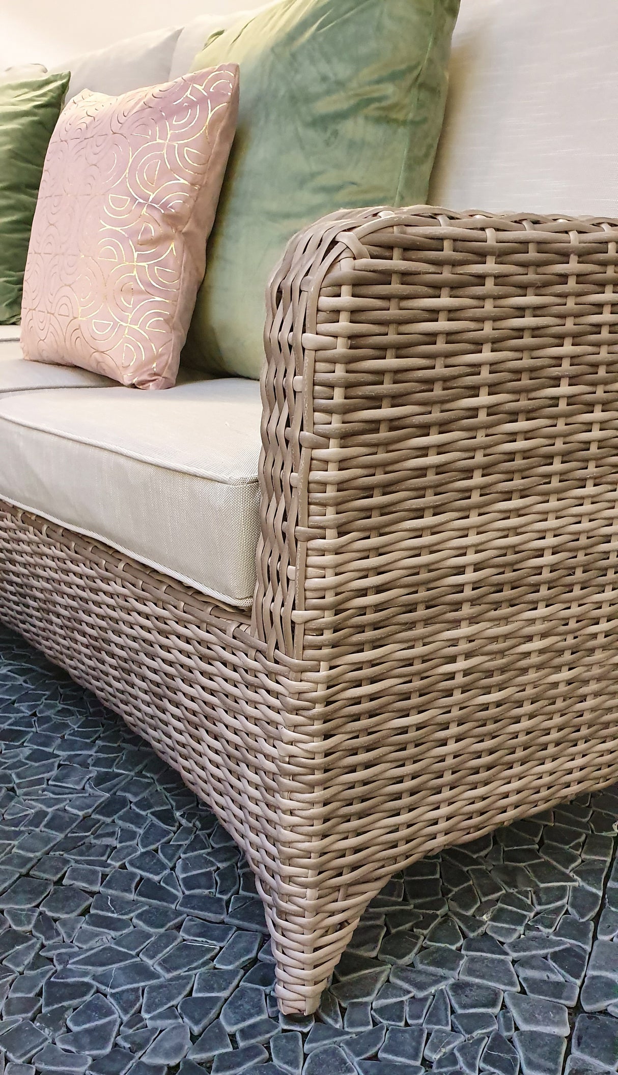 Signature Weave Sarah Lift and Rise Corner Sofa Dining Set with Lift Table and 2 Ottomans