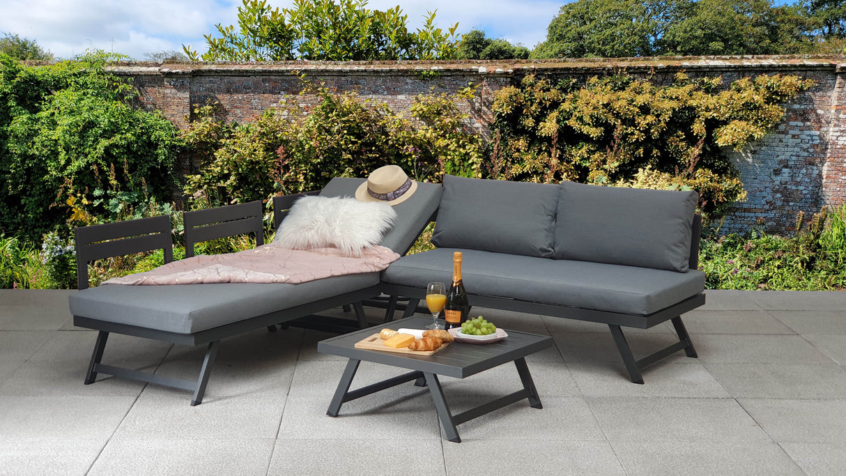 Signature Weave Kimmie Aluminium Corner Sofa – Grey Frame